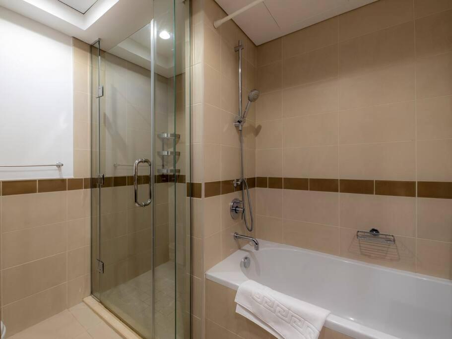 First Class 2Br With Full Burj Khalifa And Fountain View Dubái Exterior foto
